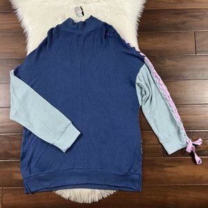 Free People Size Medium Vintage Navy Snow Drift Sweater Lace Up Sleeve